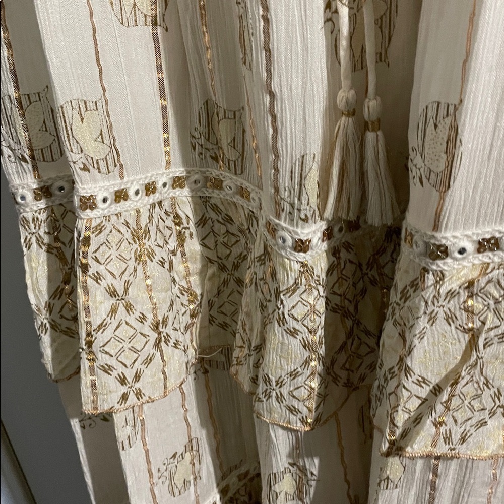 Boutique White Bohemian Maxi Dress - Picture 5 of 12